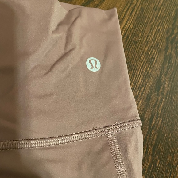 Lululemon Wunder Unders, size 8, “Antique Bark” Nulux high rise - VGUC - Picture 3 of 8